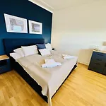 Berringer, Captainsroom, Direkt An Der Promenade Apartment Rostock