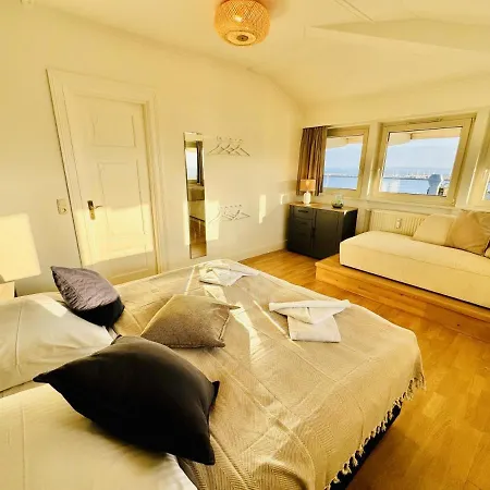 Berringer, Captainsroom, Direkt An Der Promenade Apartment Rostock