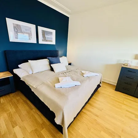 Berringer, Captainsroom, Direkt An Der Promenade Apartment Rostock