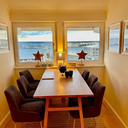 Berringer, Captainsroom, Direkt An Der Promenade Apartment Rostock